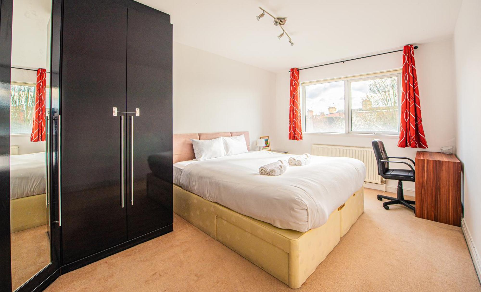 Appartement Elegant 2-bed Flat In Prime Golders Location